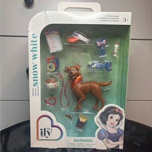 Disney Snow White ily Accessory Pack